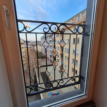 Mansarda, Apartamento